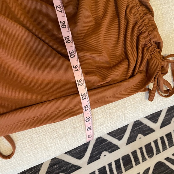 Bodycon Ruched Mini Dress - Picture 7 of 9